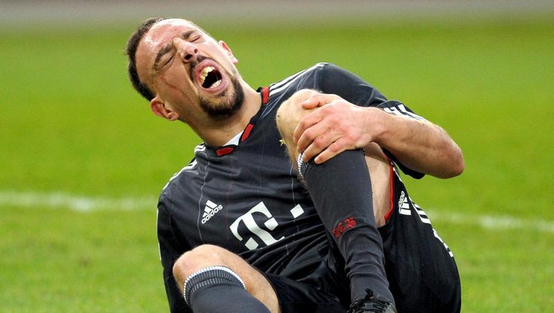 Franck Ribéry: Vor zwei Wochen verletzte er sich am Knie. Franck Ribéry: Vor zwei Wochen verletzte er sich am Knie.