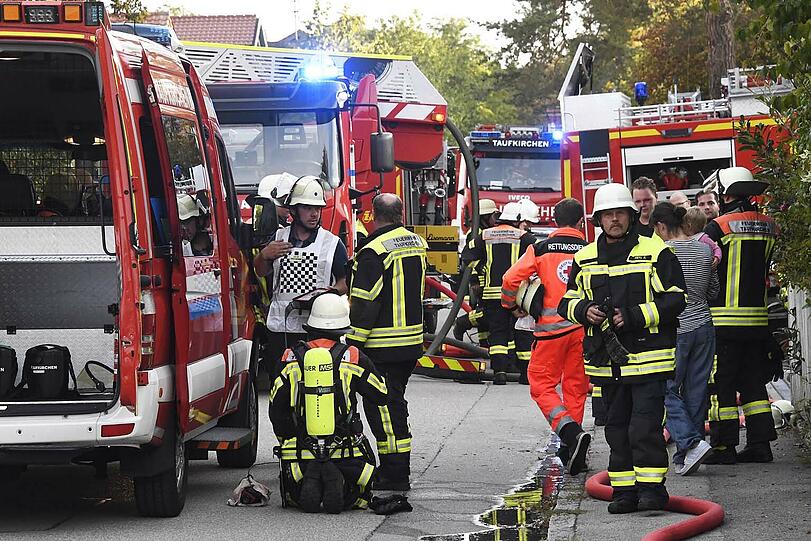 Bilder der Zerstörung: In Deisenhofen bracht ein Feuer in einem Wohnhaus aus.