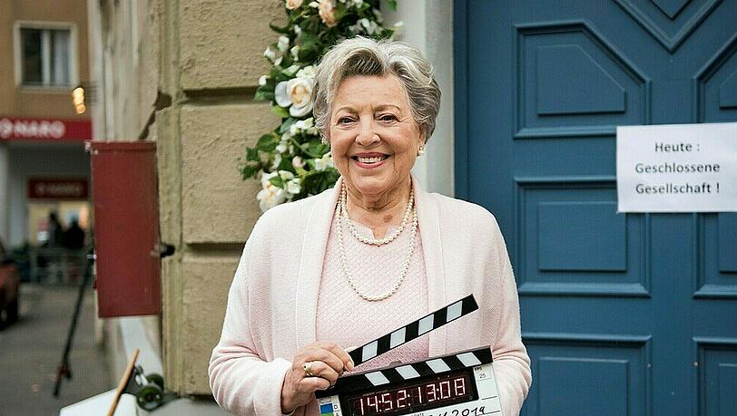 Helga Beimer (Marie-Luise Marjan) in der letzten Szene der Serie "Lindenstraße" Helga Beimer (Marie-Luise Marjan) in der letzten Szene der Serie "Lindenstraße"