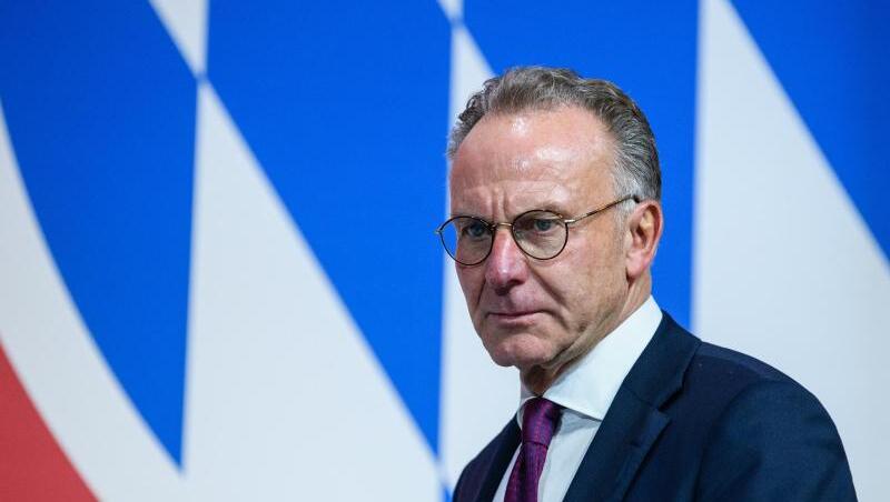 Bayern-Boss Karl-Heinz Rummenigge gefiel die Aussage von Trainer Niko Kovac überhaupt nich. Bayern-Boss Karl-Heinz Rummenigge gefiel die Aussage von Trainer Niko Kovac überhaupt nich.