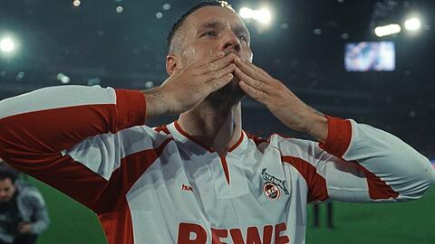 In Köln wird Lukas Podolski noch immer als "Prinz Poldi" in Ehren gehalten.