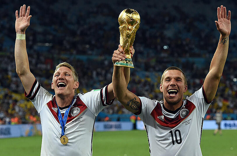 Gemeinsam Weltmeister, gemeinsam zurückgetreten: Bastian Schweinsteiger und Lukas Podolski.