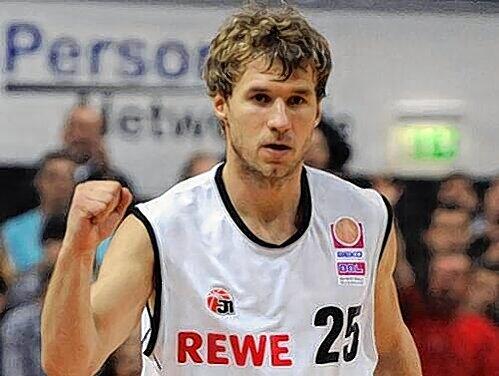 Mit ihm ging's bei den Brose Baskets Bamberg  steil bergauf, jetzt  soll der Vertrag mit  Anton Gavel verlängert werden.