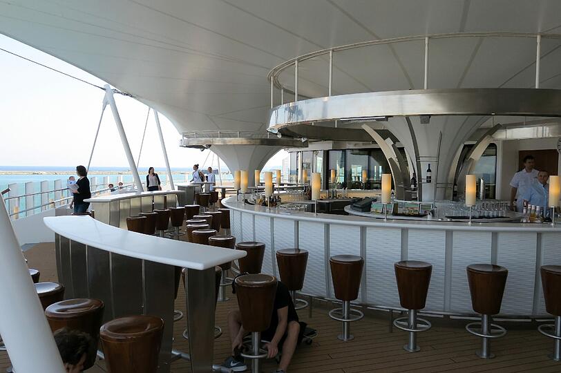 Die "Lanai Bar" ist ein perfekter Platz für den Sundowner.