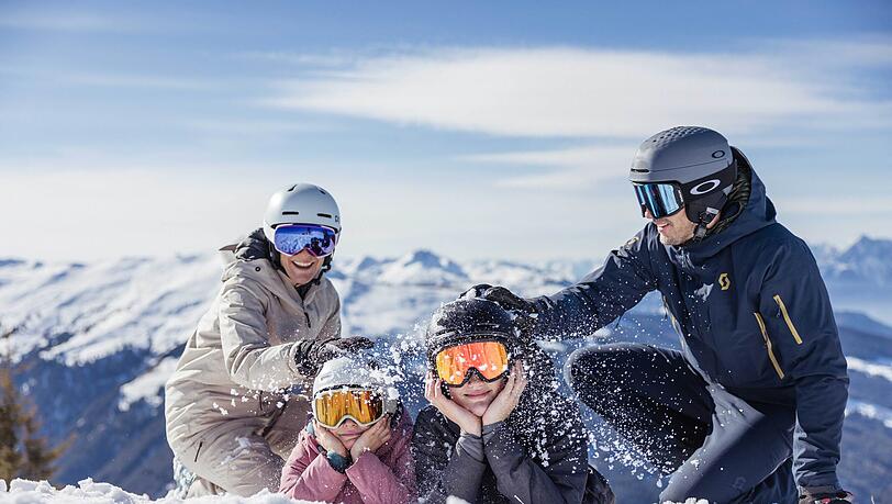 Das Ski Juwel Alpbachtal Wildschönau ist bestens geeignet für Familien - an der Qualität und Sicherheit der Pisten wird kontinuierlich gearbeitet. Das Ski Juwel Alpbachtal Wildschönau ist bestens geeignet für Familien - an der Qualität und Sicherheit der Pisten wird kontinuierlich gearbeitet.