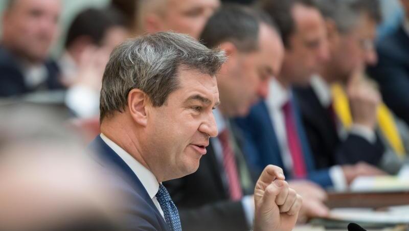 Markus Söder (CSU), Ministerpräsident von Bayern, spricht im bayerischen Landtag. Foto: Peter Kneffel Markus Söder (CSU), Ministerpräsident von Bayern, spricht im bayerischen Landtag. Foto: Peter Kneffel
