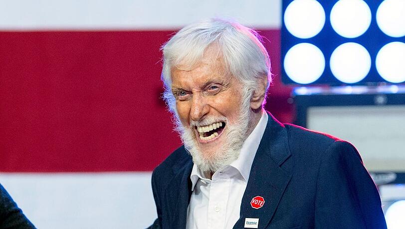 Mit Dick Van Dyke hatte niemand gerechnet.