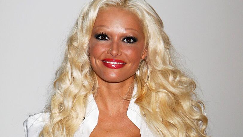 So präsentierte sich Daniela Katzenberger vor über zehn Jahren. So präsentierte sich Daniela Katzenberger vor über zehn Jahren.