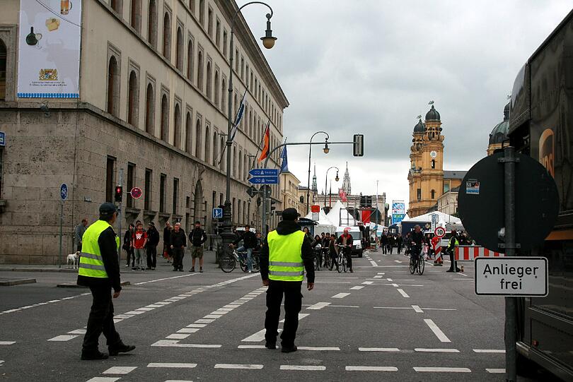 München bereitet sich für die große Feier zur Deutschen Einheit vor. Die Bilder
