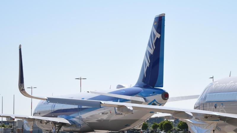Flugzeuge der Baureihe Airbus A320neo stehen ohne Triebwerke auf dem Werksgelände in Hamburg-Finkenwerder. Flugzeuge der Baureihe Airbus A320neo stehen ohne Triebwerke auf dem Werksgelände in Hamburg-Finkenwerder.