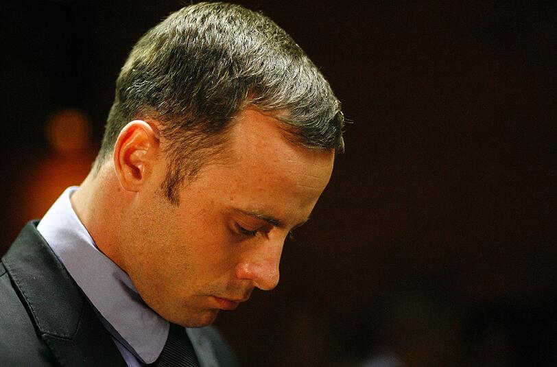 Pistorius wird vorgeworfen, am 14. Februar in seinem Haus seine Freundin Reeva Steenkamp erschossen zu haben.