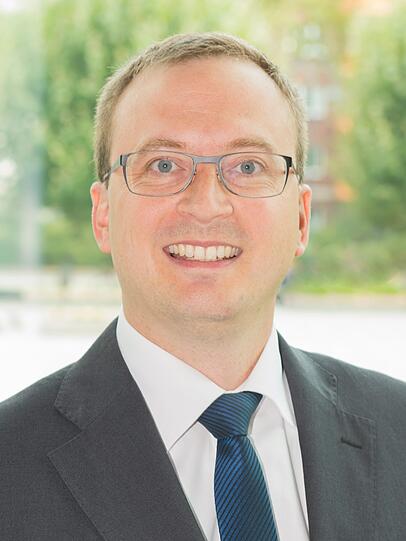 Ergo-Versicherungsexperte Oliver Horn rät, sich zuerst gegen existenzielle Risiken abzusichern.