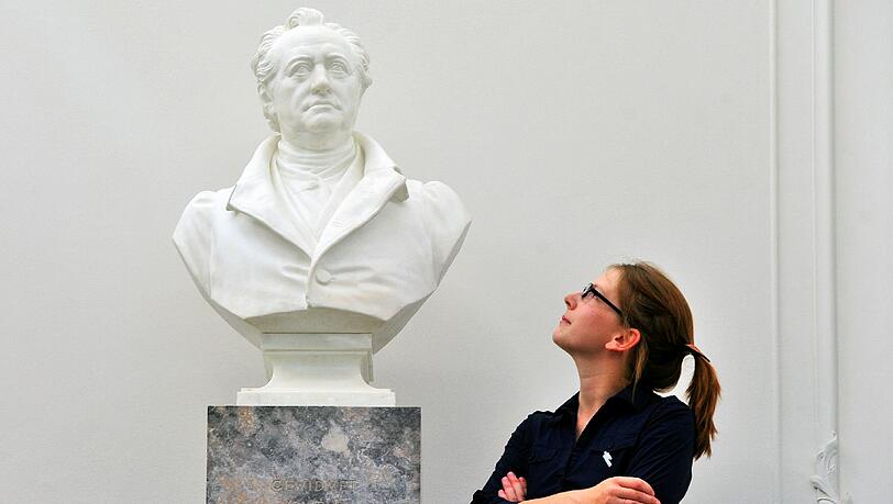 Ach Goethe, du verkennst die Frauen! Schau dich doch um, dann siehst du, dass Weibsbilder durchaus was hermachen. Ach Goethe, du verkennst die Frauen! Schau dich doch um, dann siehst du, dass Weibsbilder durchaus was hermachen.