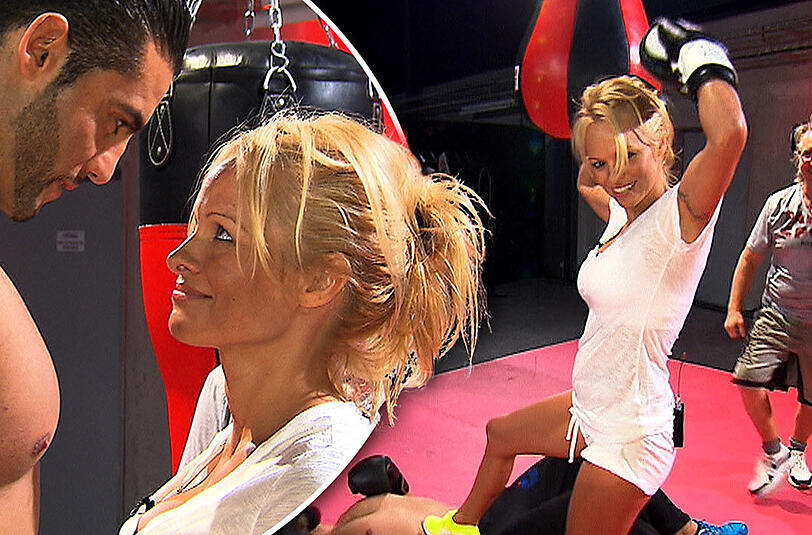 Pamela steht auf maskuline Typen. Da ist Manuel ja genau der Richtige. Und er hält sie fit. Die Bilder vom Box-Training aus dem Gym.