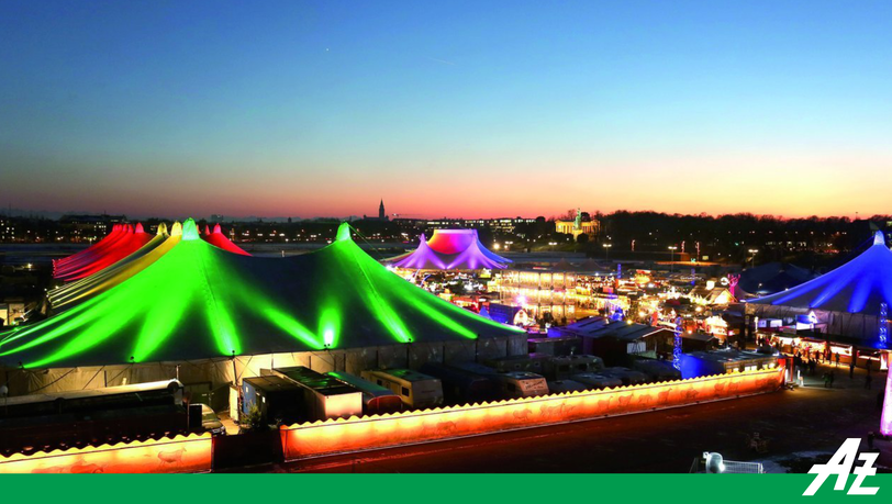 Strahlt mit Öko-Strom aus Erneuerbaren Energien: Die angeleuchtete Tollwood-Zeltstadt beim Winterfestival auf der Theresienwiese. Beginn ist am 24. November.
