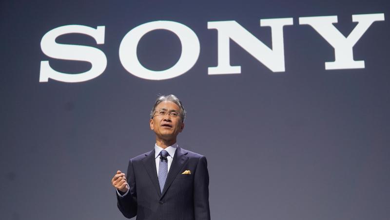 Sony-Konzernchef Kenichiro Yoshida sagte, die das Geschäft in der Spielebranche bewege sich "gnadenlos" schnell und daher müsse auch der Konzern sich ununterbrochen wandeln. Sony-Konzernchef Kenichiro Yoshida sagte, die das Geschäft in der Spielebranche bewege sich "gnadenlos" schnell und daher müsse auch der Konzern sich ununterbrochen wandeln.