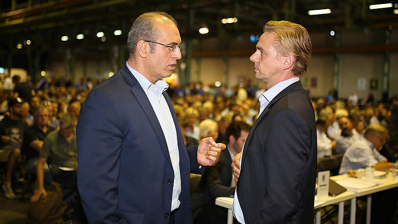 Anthony Power (l.) wird Löwen-Geschäftsführer Markus Fauser nicht beerben.