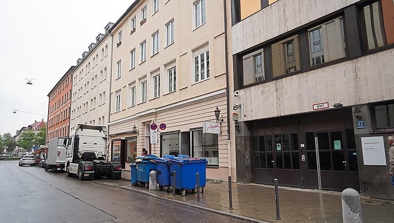 Die Reichenbachstraße: Im Hinterhaus der Nummer 27 liegt das Denkmal. Die Reichenbachstraße: Im Hinterhaus der Nummer 27 liegt das Denkmal.