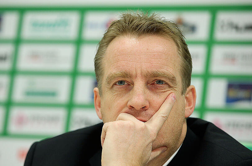 Fürth-Trainer Mike Büskens hofft gegen die Löwen auf einen Schulterschluss mit den Fans.