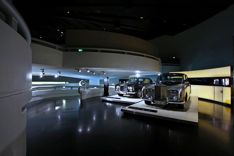 Hier kann man eine Auswahl von historischen BMW-Modellen besichtigen.