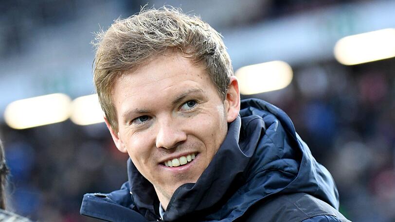 Sieht auf der Außenverteidigerpostion großes Potenzial für Serge Gnabry: Julian Nagelsmann.