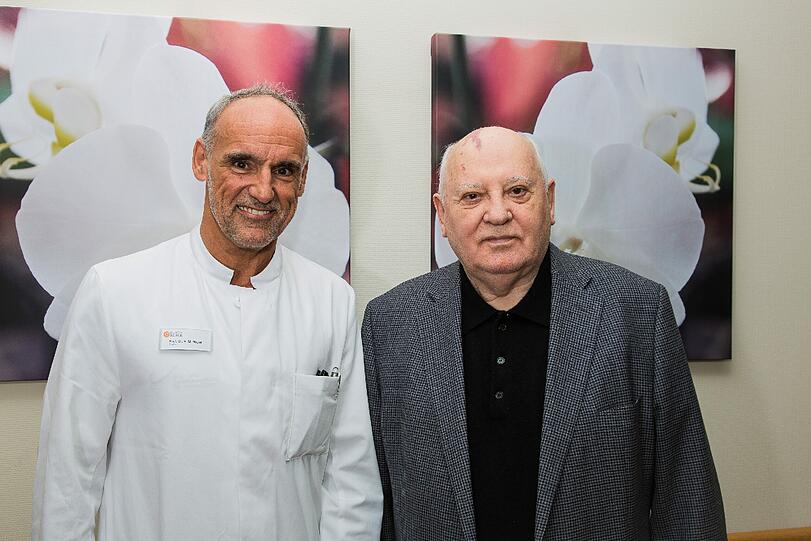 Check-up in München: Michail Gorbatschow ließ sich in der Schön Klinik München Harlaching von Professor Michael Mayer behandeln.
