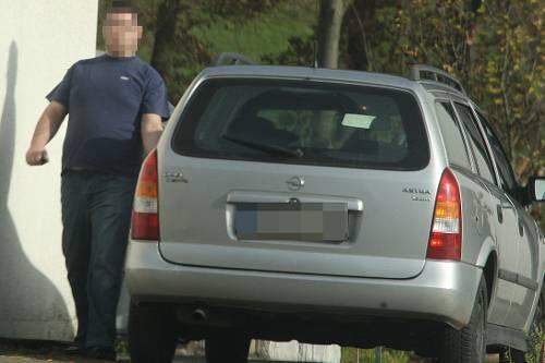 Der Sex-Täter lebt noch immer unbehelligt in einem kleinen Dorf im Landkreis Neustadt-Waldnaab.