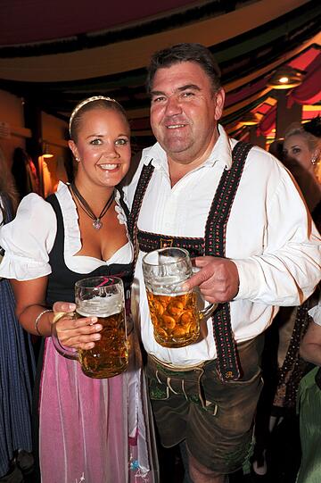 Joseph  Hannesschläger und Feundin Cornelia Corba
