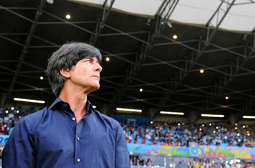 Der Titel ist für Joachim Löw in greifbare Nähe gerückt.