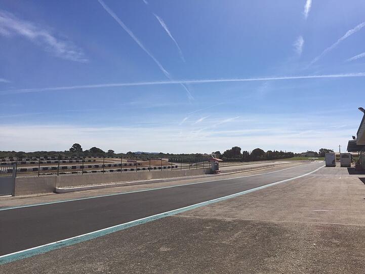 Strahlender Sonnenschein auf dem Circuit Mallorca