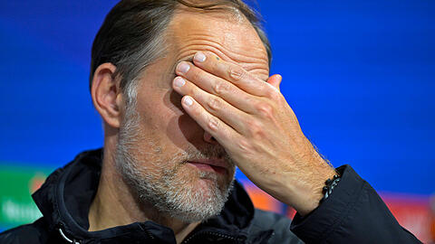 FC-Bayern-Trainer Thomas Tuchel hat derzeit mit Verletzungsproblemen zu kämpfen.