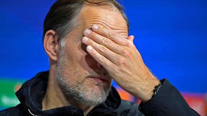FC-Bayern-Trainer Thomas Tuchel hat derzeit mit Verletzungsproblemen zu kämpfen.