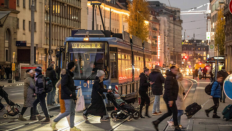 Die Familie von Kathrin Wickenh&auml;user-Egger ist seit &uuml;ber 100 Jahren im s&uuml;dlichen Bahnhofsviertel t&auml;tig &ndash; zun&auml;chst als Autoh&auml;ndler, sp&auml;ter als Hoteliers und Wirte.