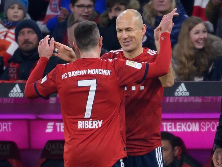 Werden den FC Bayern München am Saisonende verlassen: Franck Ribéry (l) und Arjen Robben.