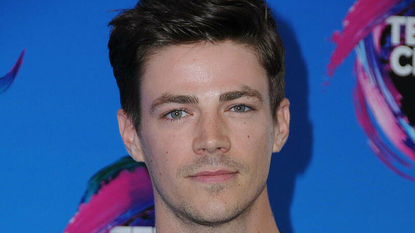 Grant Gustin trauert um den verstorbenen Logan Williams