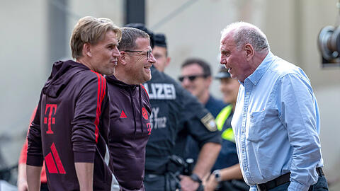 Christoph Freund, Max Eberl und Uli Hoeneß (v.l.).