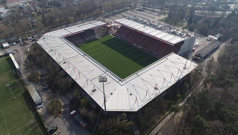 Das Stadion an der Alten Försterei von Union Berlin Das Stadion an der Alten Försterei von Union Berlin