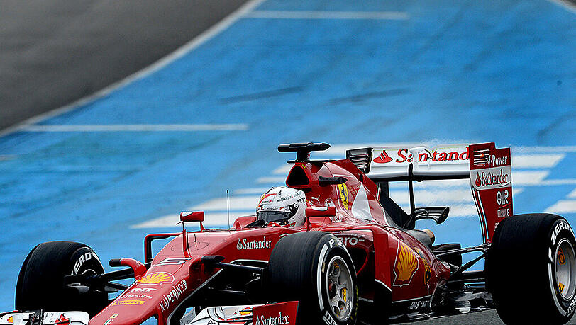 Vettel und seine Eva: Sind sie das neue Traumpaar der Formel 1? Gemeinsam machen sie sich auf die Jagd nach Titelverteidiger Lewis Hamilton und seinen Mercedes. Vettel und seine Eva: Sind sie das neue Traumpaar der Formel 1? Gemeinsam machen sie sich auf die Jagd nach Titelverteidiger Lewis Hamilton und seinen Mercedes.