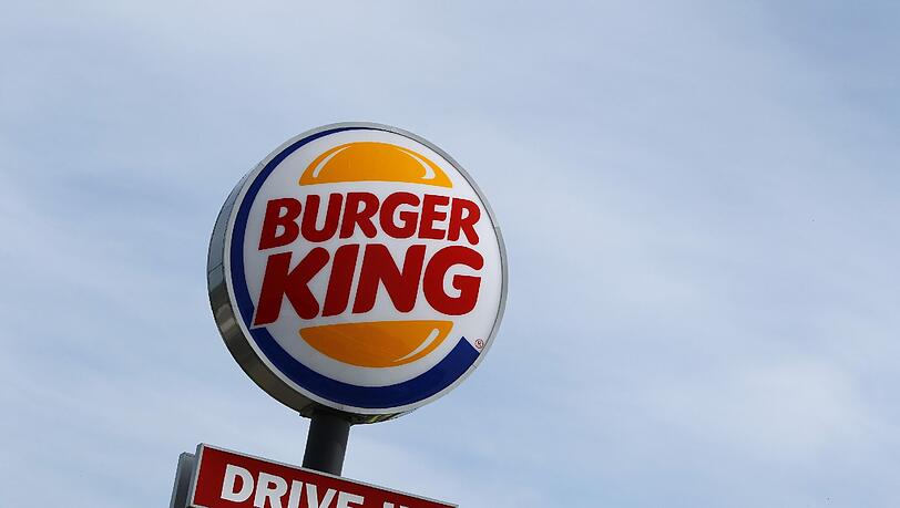 Nach dem Wirbel um Hygienemängel und schlechte Arbeitsbedingungen hatte Burger King die Verträge mit dem größten deutschen Lizenznehmer Yi-Ko Holding fristlos gekündigt. Nach dem Wirbel um Hygienemängel und schlechte Arbeitsbedingungen hatte Burger King die Verträge mit dem größten deutschen Lizenznehmer Yi-Ko Holding fristlos gekündigt.