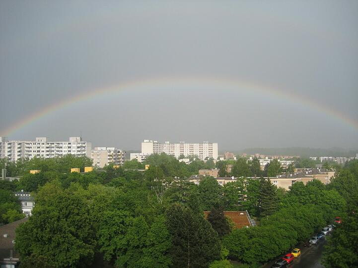 Regenbogen über Neuperlach