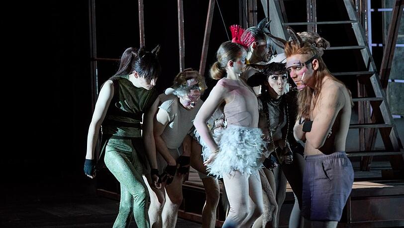 Plötzlich gibt es wieder Karten auch für zuvor ausverkaufte Stücke wie "Animal Farm" im Volkstheater.