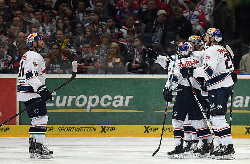 Ein Sieg noch, dann steht der EHC München im Finale der Eishockey-Playoffs.