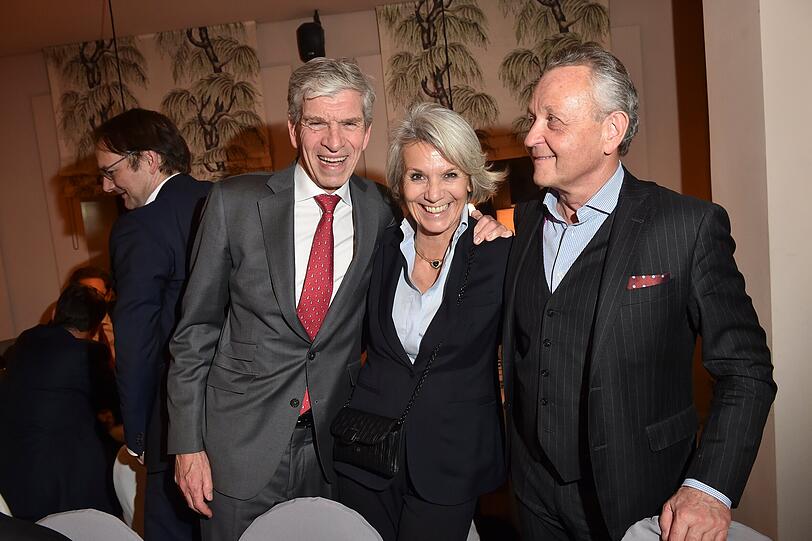 Rechtsanwalt Alexander Liegl, Autorin Eva Bong und Ex-BayWa-Vorstandsvorsitzender Klaus Josef Lutz