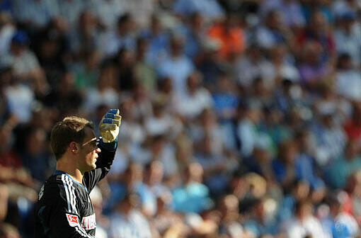 MANUEL NEUER: Bester Münchner mit tadelloser Leistung und starken Paraden. Note 2