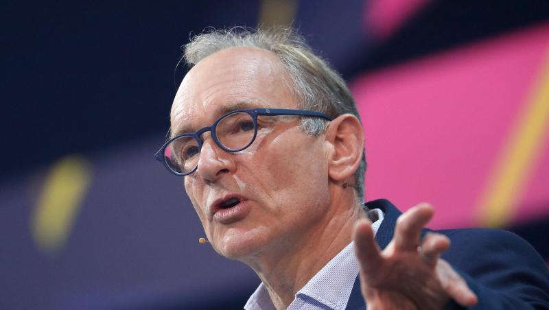 Tim Berners-Lee hatte Grundzüge seines "Vertrags für das Web" bereits vor einem Jahr vorgestellt. Tim Berners-Lee hatte Grundzüge seines "Vertrags für das Web" bereits vor einem Jahr vorgestellt.