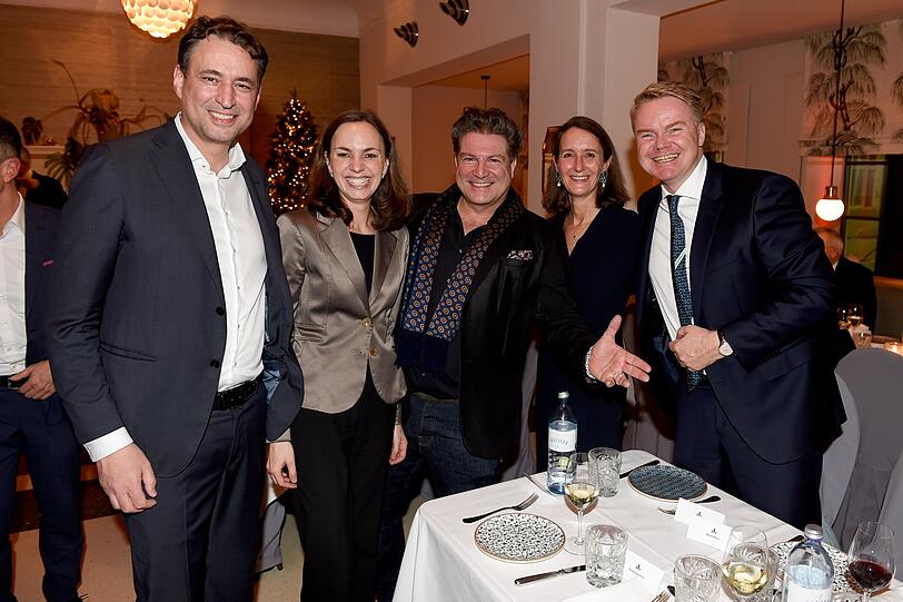 Justizminister Georg Eisenreich und Frau Anja, Francis Fulton Smith sowie Anja und Martin Weiss