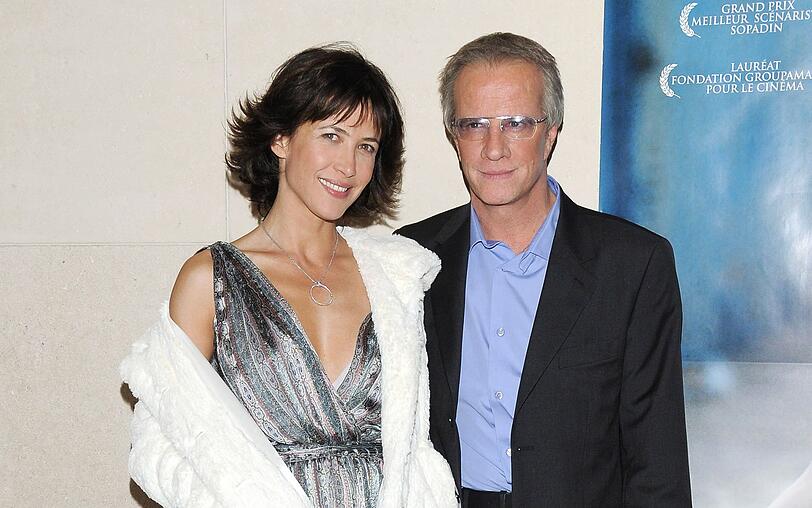 Mit der französischen Schauspiellegende Sophie Marceau lebte Christopher Lambert sieben Jahre lang in einer Beziehung. Mit der französischen Schauspiellegende Sophie Marceau lebte Christopher Lambert sieben Jahre lang in einer Beziehung.