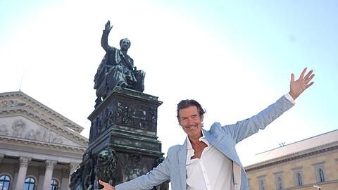 Jan Menzer will sich mit der Abendzeitung vor der Staatsoper treffen. Es ist einer seiner Lieblingsorte in M&uuml;nchen, neben dem Dianatempel im Hofgarten.