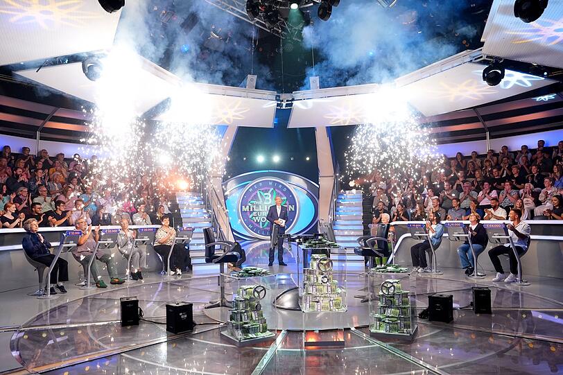 16 Kandidaten sind ins Finale eingezogen. 16 Kandidaten sind ins Finale eingezogen.