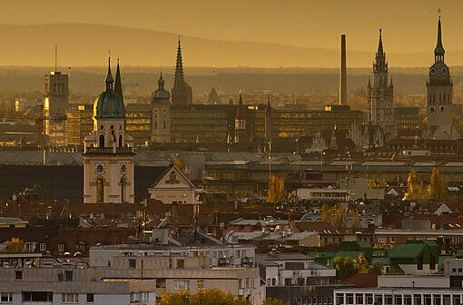 Wunderschöne Aufnahmen vom herbstlichen München - Klicken und genießen!